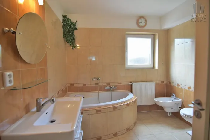 Prodej rodinného domu, Krupka, Letná, 212 m2