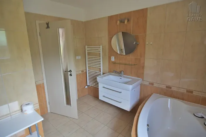 Prodej rodinného domu, Krupka, Letná, 212 m2