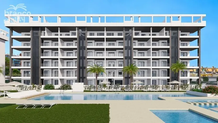 Prodej bytu 4+kk, Torrevieja, Alicante, Španělsko, 96 m2