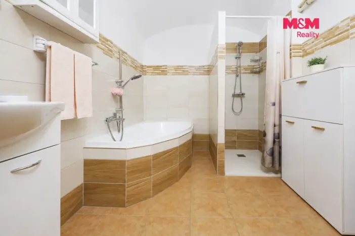 Prodej rodinného domu, Dlouhá Brtnice, 212 m2