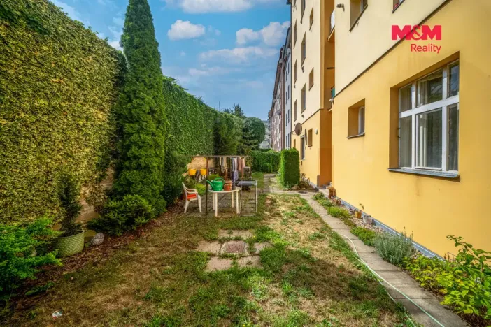 Prodej bytu 1+kk, Hradec Králové, Škroupova, 34 m2