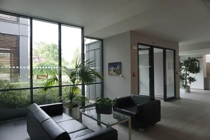 Pronájem kanceláře, Dolní Břežany, Pražská, 23 m2