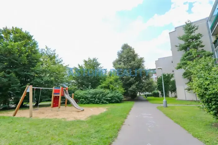 Pronájem bytu 1+kk, Praha - Ruzyně, Dědinská, 39 m2