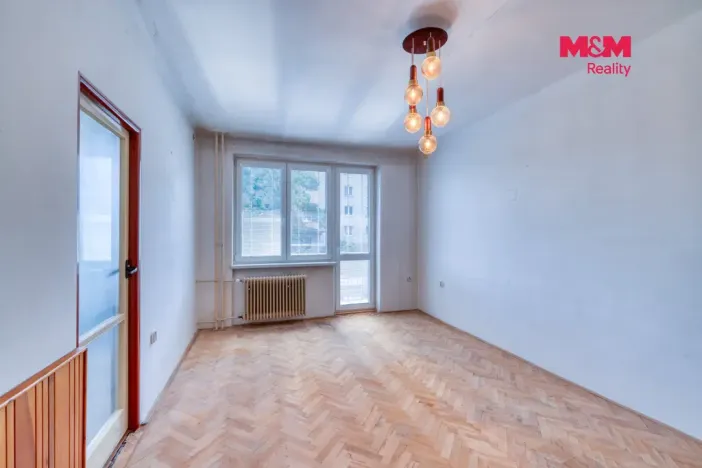 Prodej bytu 3+1, Nýrsko, Sídliště I, 56 m2