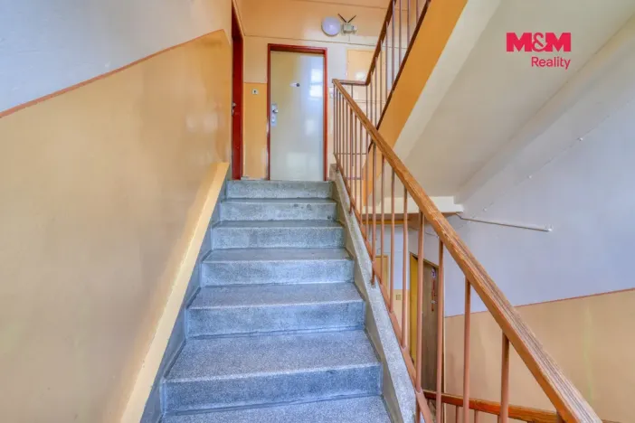 Prodej bytu 3+1, Nýrsko, Sídliště I, 56 m2