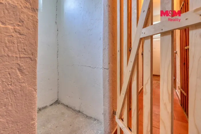 Prodej bytu 3+1, Nýrsko, Sídliště I, 56 m2