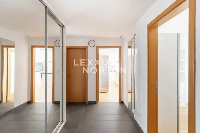 Pronájem bytu 3+kk, Praha - Vinohrady, Italská, 90 m2