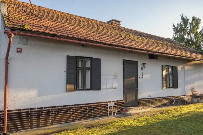 Prodej chalupy, Žákava, 100 m2