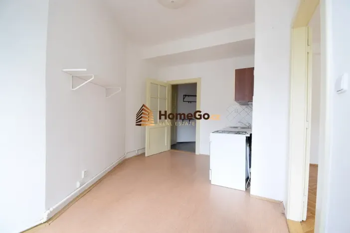 Pronájem bytu 2+kk, Praha - Nusle, Žateckých, 47 m2