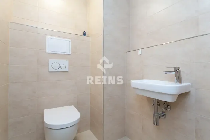 Prodej bytu 4+kk, Praha - Horní Měcholupy, Hornoměcholupská, 146 m2