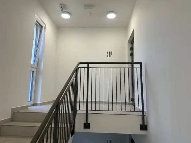 Pronájem bytu 2+kk, Jablonec nad Nisou, Za Jízdárnou, 83 m2