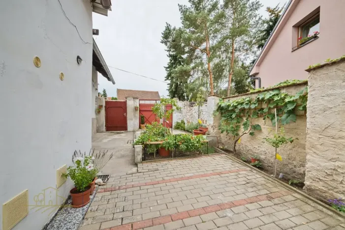 Prodej rodinného domu, Hovorčovice, Stará náves, 118 m2