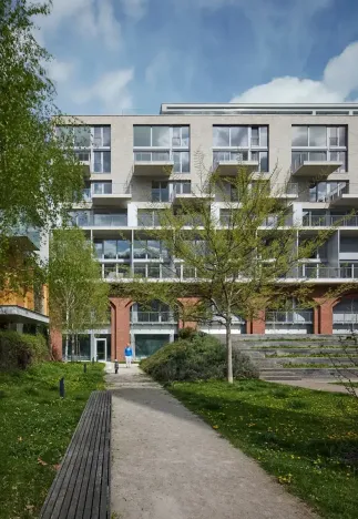 Pronájem garážového stání, Praha - Karlín, Křižíkova, 15 m2