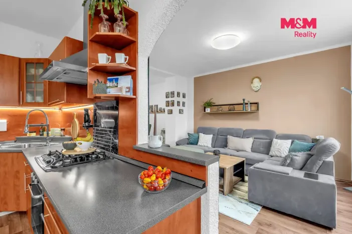 Prodej bytu 2+1, Valdice, Sídliště, 66 m2