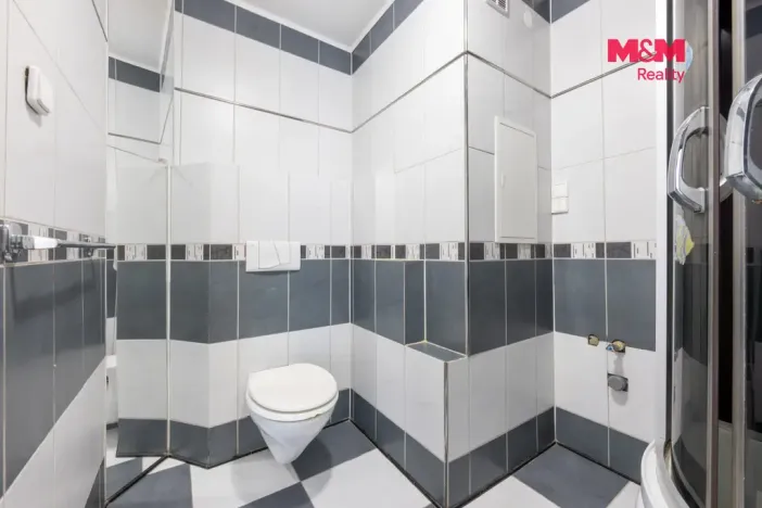 Pronájem bytu 2+1, Cheb, Boženy Němcové, 62 m2