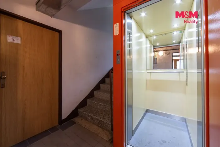 Pronájem bytu 2+1, Cheb, Boženy Němcové, 62 m2