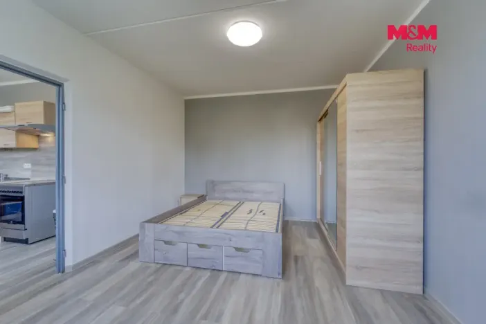 Pronájem bytu 1+1, Kaznějov, Školní, 36 m2