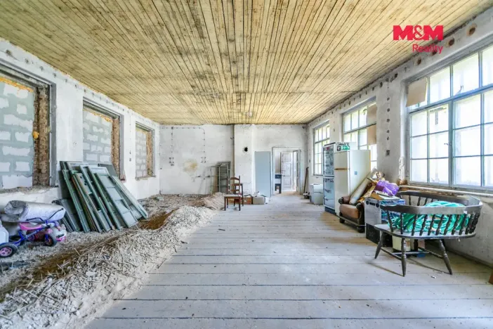 Prodej komerční nemovitosti, Kynšperk nad Ohří, Nádražní, 1300 m2