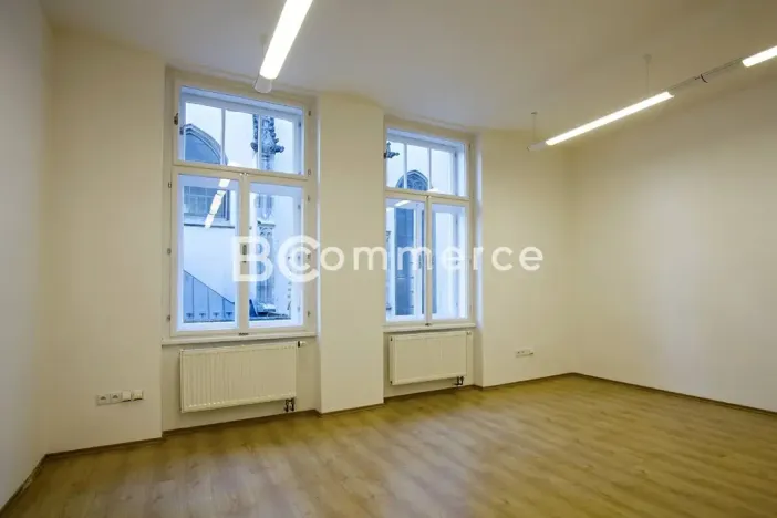 Pronájem kanceláře, Brno, 87 m2