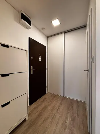 Pronájem bytu 2+kk, Praha - Košíře, Dubrovnická, 40 m2