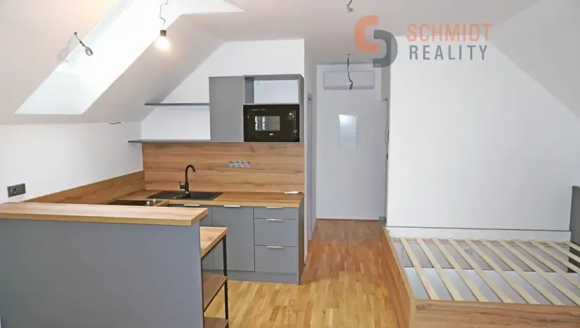 Prodej vícegeneračního domu, Valtice, P. Bezruče, 120 m2