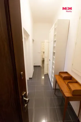 Pronájem bytu 2+kk, Praha - Smíchov, Na Březince, 46 m2