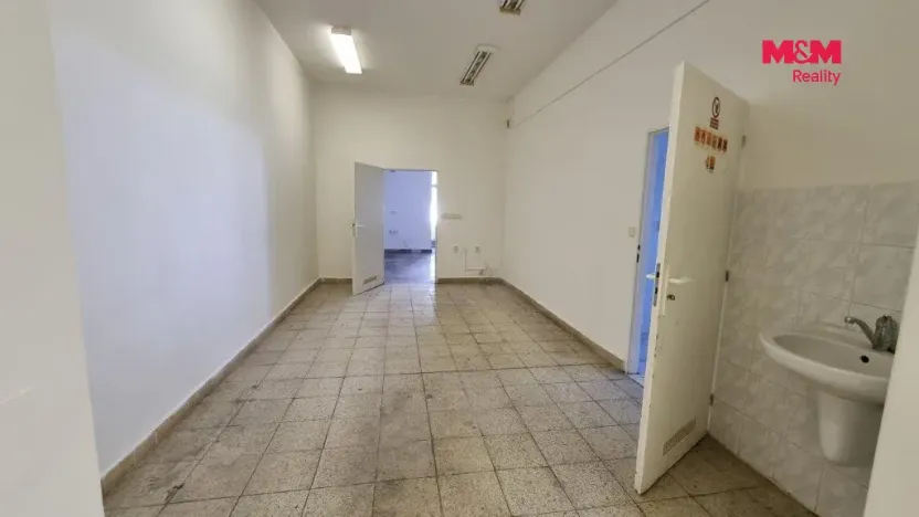 Pronájem obchodního prostoru, Orlová - Lutyně, F. S. Tůmy, 156 m2