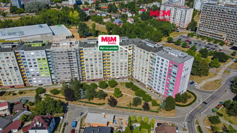Prodej bytu 2+1, Hradec Králové - Nový Hradec Králové, třída Edvarda Beneše, 65 m2