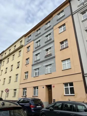 Pronájem bytu 2+kk, Praha - Nusle, Pod vilami, 100 m2