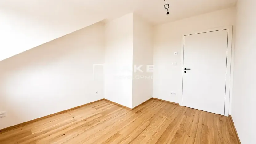 Prodej bytu 3+kk, Jirny, 69 m2