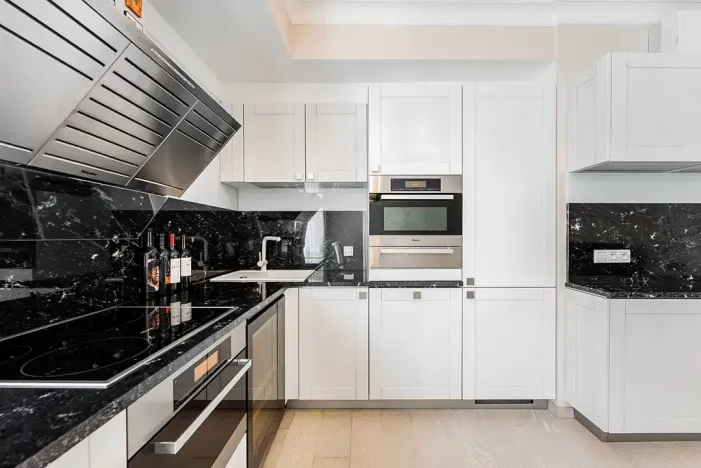 Prodej bytu 3+kk, Karlovy Vary, Zámecký vrch, 108 m2