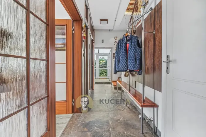Prodej bytu 2+kk, Praha - Újezd nad Lesy, Račiněveská, 95 m2