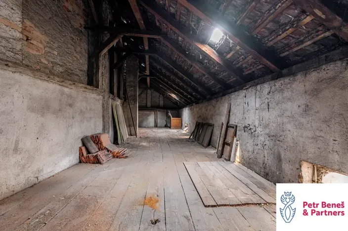Prodej obchodního prostoru, Rakovník, Husovo náměstí, 622 m2