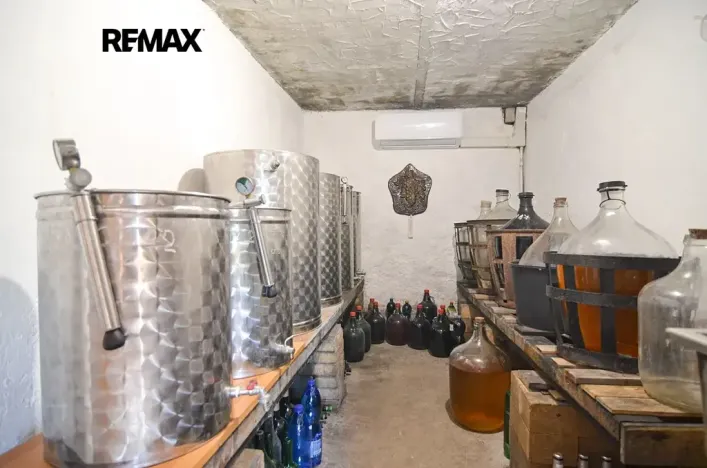 Prodej zahrady, Tvrdonice, 1072 m2