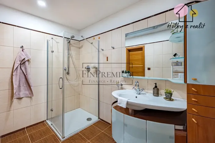 Prodej rodinného domu, Praha - Šeberov, Karfíkova, 354 m2