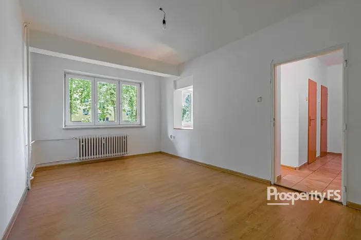 Prodej bytu 1+1, Karviná - Ráj, Školská, 35 m2