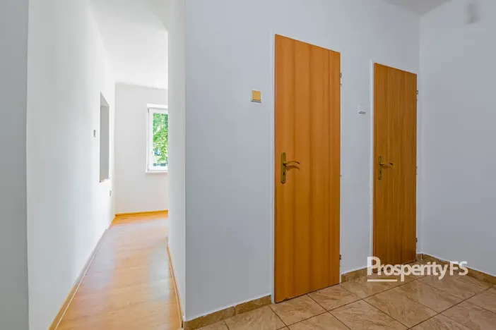 Prodej bytu 1+1, Karviná - Ráj, Školská, 35 m2
