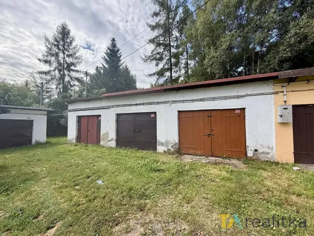 Prodej garáže, Orlová, Žofinská, 20 m2