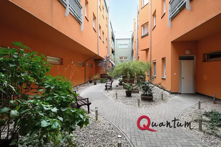 Pronájem bytu 2+kk, Praha - Hloubětín, Slévačská, 47 m2