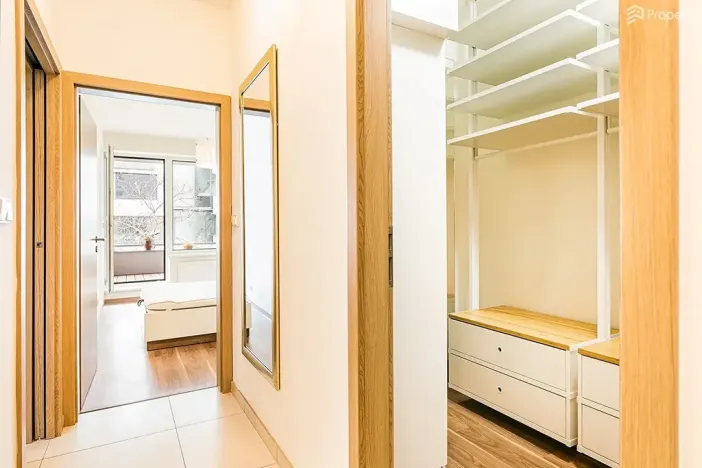 Pronájem bytu 2+kk, Brno, Kopečná, 57 m2