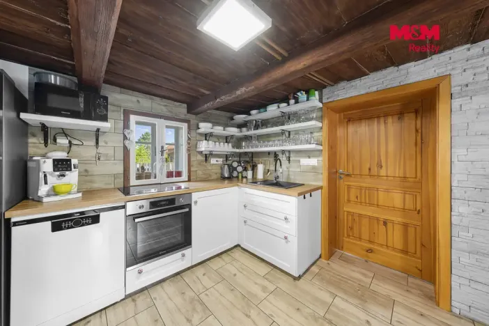 Prodej chalupy, Arnoltice, 168 m2