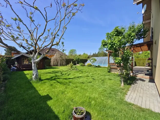 Prodej rodinného domu, Nový Vestec, U Tří Cest, 224 m2