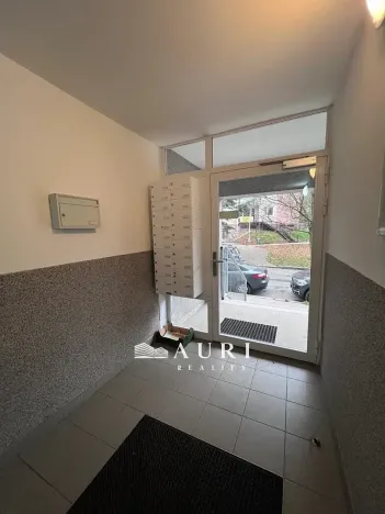 Prodej bytu 2+kk, Praha - Hlubočepy, Pražského, 45 m2