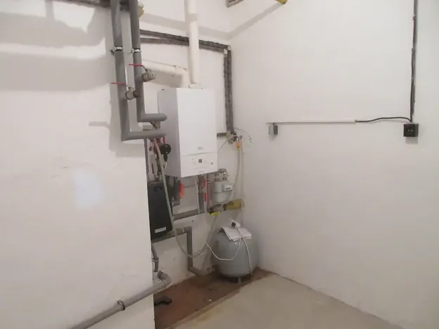 Pronájem skladu, Rajhrad, Stará pošta, 255 m2