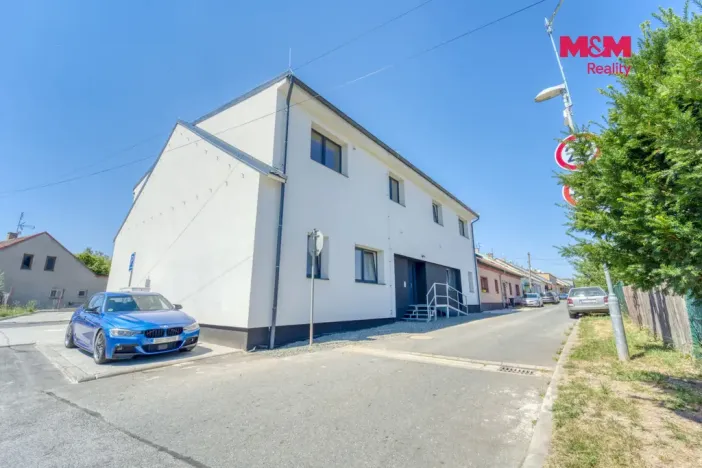 Pronájem bytu 2+kk, Tlučná, Tlučenská kolonie, 37 m2