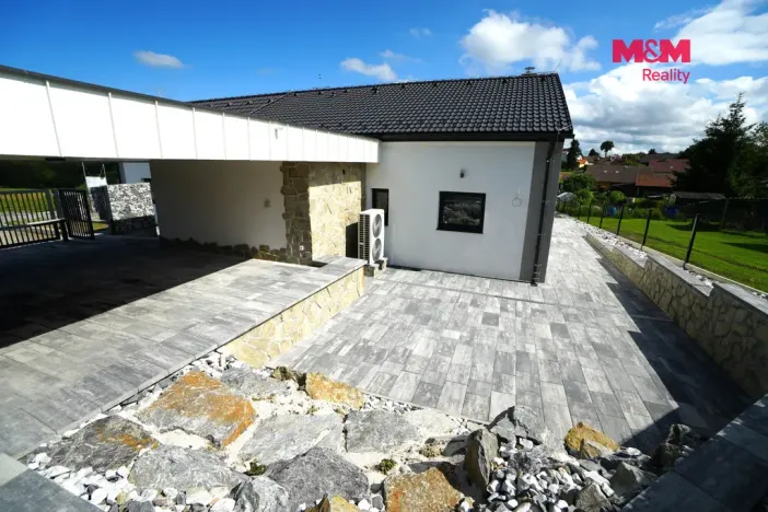 Prodej rodinného domu, Šumavské Hoštice, 180 m2