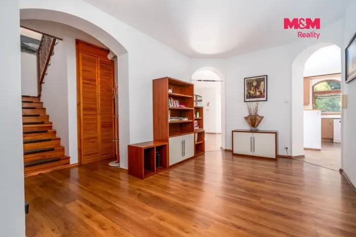 Prodej rodinného domu, Tuchoměřice, Ke Statenicím, 277 m2