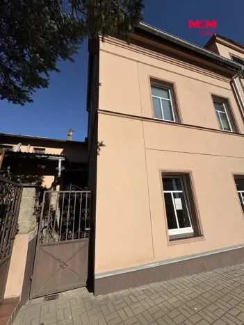 Pronájem obchodního prostoru, Libouchec, 76 m2