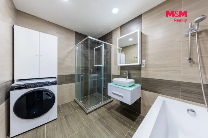 Prodej bytu 3+kk, Karlovy Vary - Drahovice, Mattoniho nábřeží, 66 m2