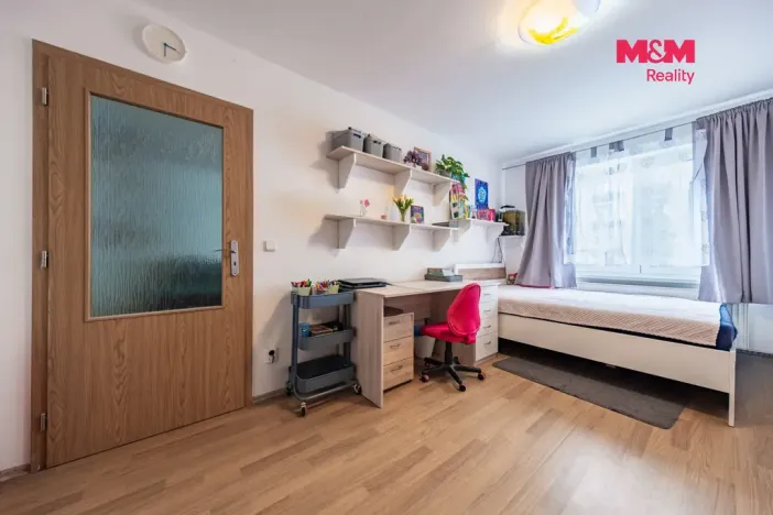 Prodej bytu 4+kk, Milovice - Mladá, Spojovací, 65 m2